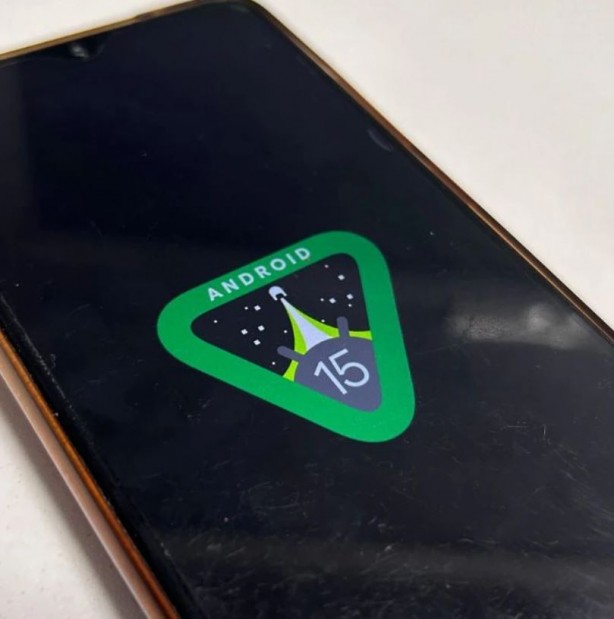 Foto - Android 15 güncellemesi alacak akıllı telefon modelleri netleşti! İşte Android 15 alacak akıllı telefonlar
