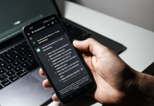 Foto - Android, ChatGPT uygulaması artık Türkiye’de