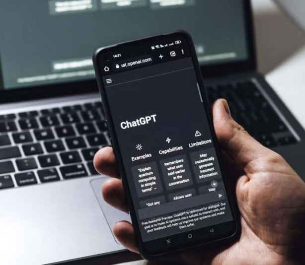 Foto - Android, ChatGPT uygulaması artık Türkiye’de