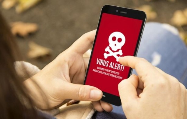 Foto - Android kullanıcıları dikkat! Kredi kartı bilgileriniz tehlikede