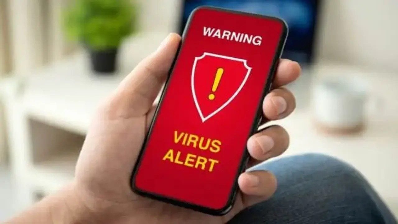 Foto - Android’de "SMS of Death" açığı: Mesajı açmadan şebeke bağlantısı kesilebiliyor