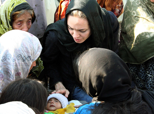 Foto - Angelina Jolie: Gazzeliler 20 yıldır şiddetli abluka altındalar İnsanlık acil ateşkes talep ediyor