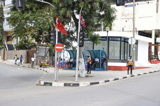 Foto - Angola sokakları, Cumhurbaşkanı Erdoğan'ı bekliyor