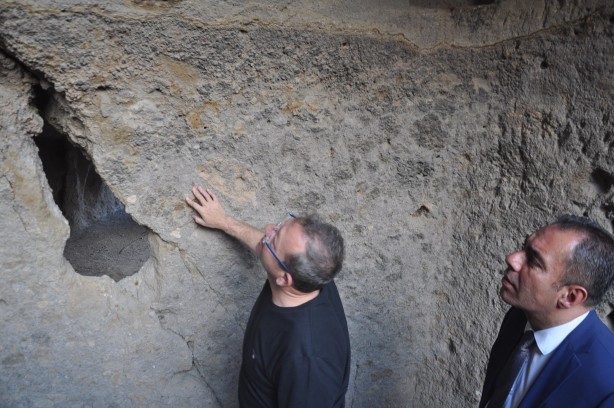Foto - Ani Ören Yeri’nde ilk kaya mescidi gün yüzüne çıkarıldı