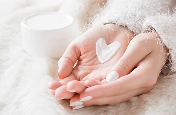 Foto - Ani sıcaklık değişimi zarar veriyor! Cildinizi soğuk havaya karşı korumanın 7 sırrı