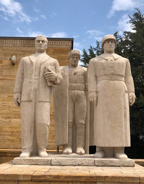 Foto - Anıtkabir Türk mabedi mi, Yahudi tapınağı mı? Kullanıcı sosyal medyayı karıştırdı