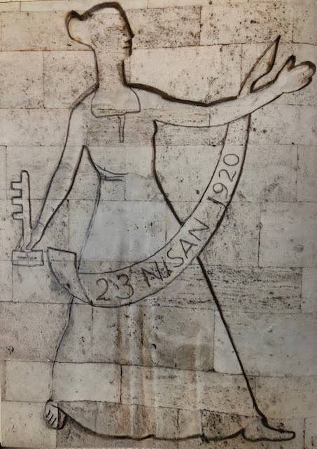 Foto - Anıtkabir Türk mabedi mi, Yahudi tapınağı mı? Kullanıcı sosyal medyayı karıştırdı