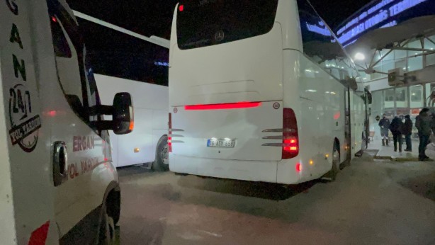 Foto - "Anıtkabir’e gitmeyi de beceremedik" Çalıntı otobüs ile Anıtkabir ziyareti