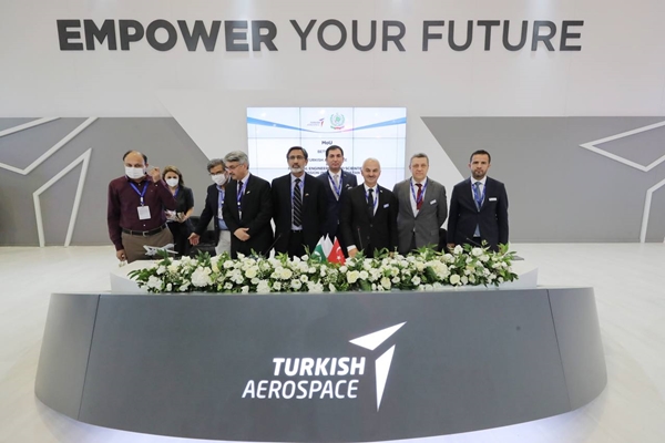 Foto - ANKA İHA için kritik adım! Kardeş ülke ile imzalar atıldı