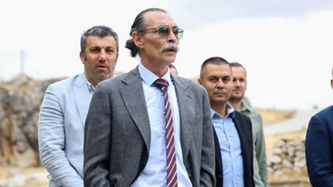 Foto - Ankaralı hizmet bekliyor, CHP'li Başkan Behzat Ç'nin derdinde! Vah ki vah, yazık ki yazık...
