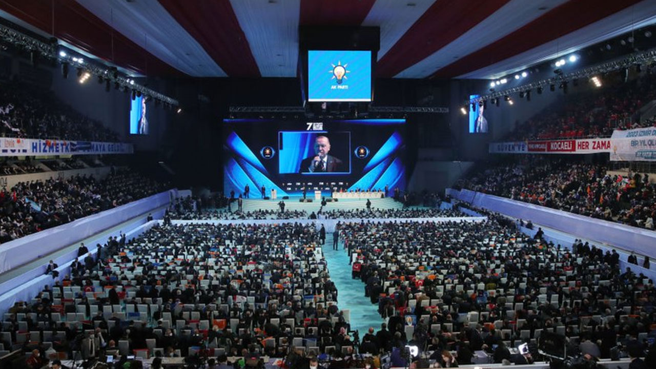 Foto - Ankara kulislerine bomba gibi düşen çıkış:  Bu kez o partiden AK Parti'ye geçme hazırlığı yapıyorlar