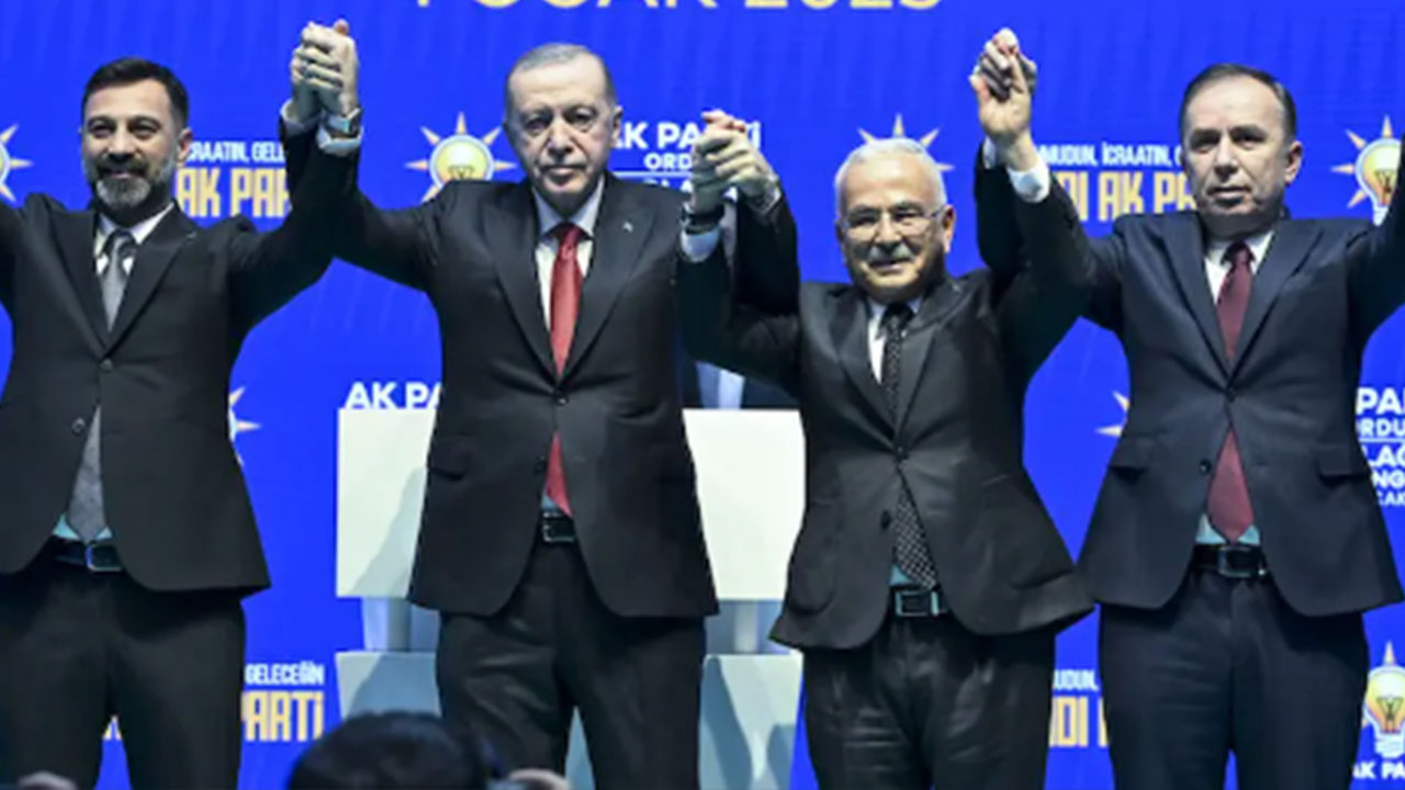 Foto - Ankara kulislerine bomba gibi düşen çıkış:  Bu kez o partiden AK Parti'ye geçme hazırlığı yapıyorlar