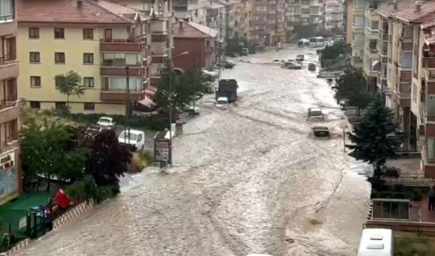 Foto - Ankara Mansur kaldı