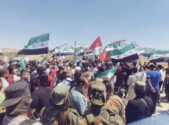 Foto - Ankara – Şam yakınlaştı PKK kudurdu! İlk darbe Ebu Zendin kapısı