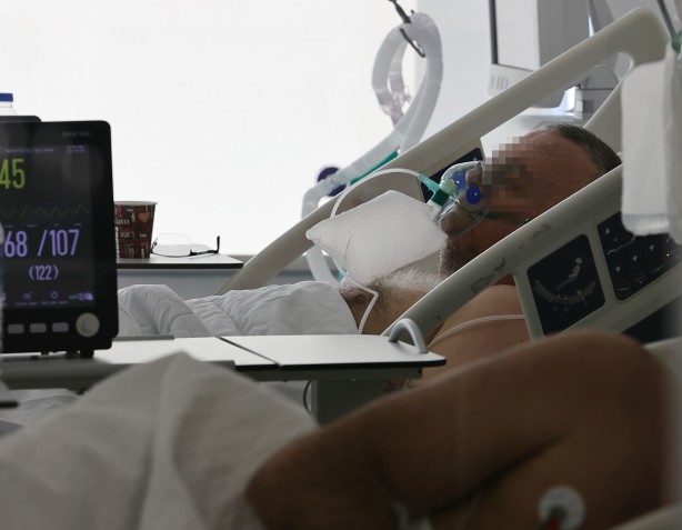 Foto - Ankara Şehir Hastanesi’nden Kovid-19 yoğun bakım ünitesi dikkat çekti