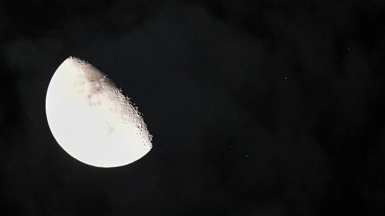 Foto - Ankara semalarında büyüleyici gece! Yarım ay ve Ülker aynı karede