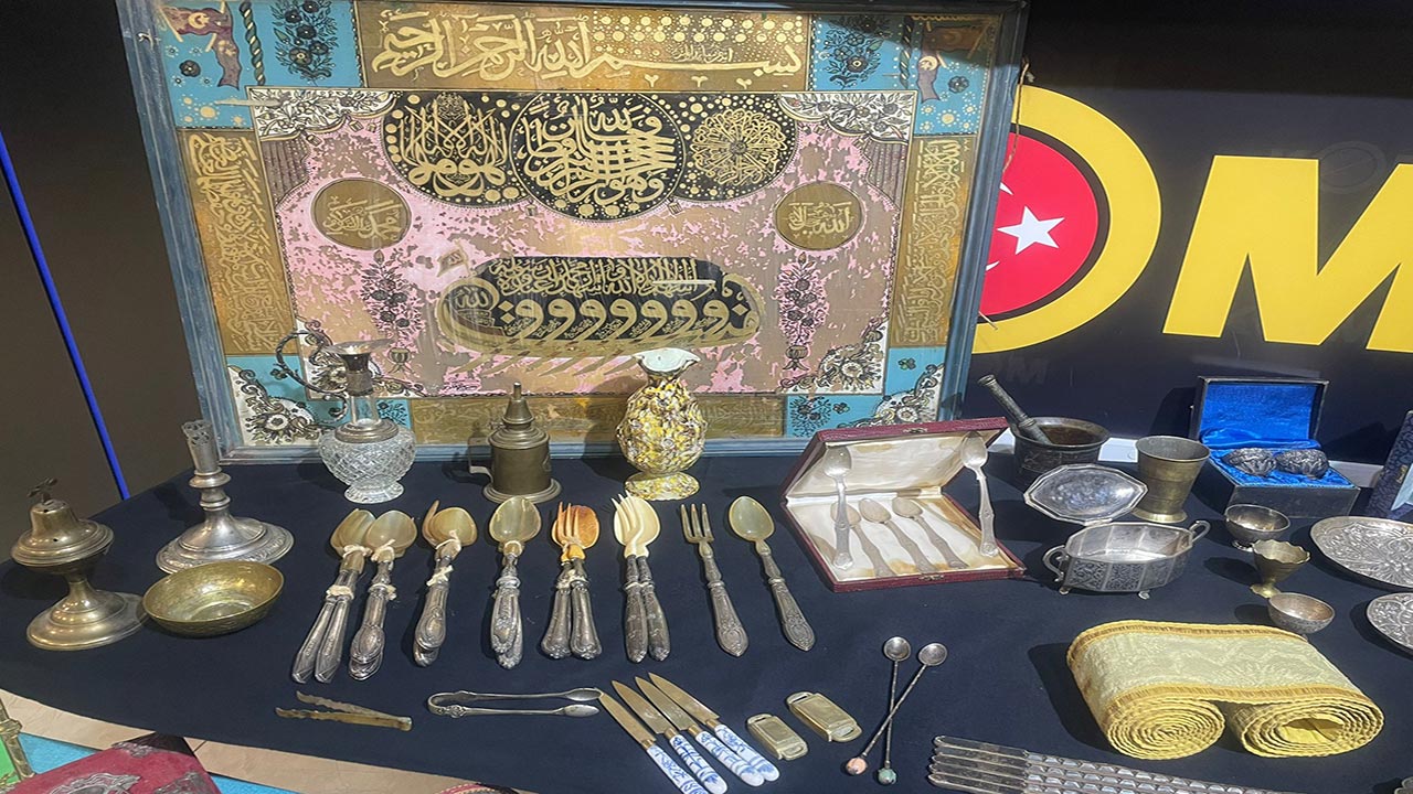 Foto - Ankara ve İstanbul'da tarihi eser operasyonu! 1,5 milyon TL'lik kaçakçılık engellendi