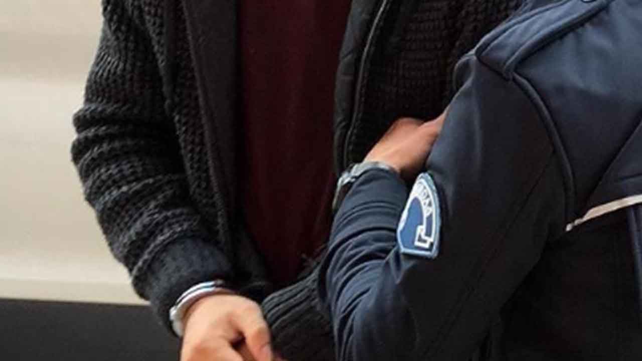 Foto - Ankara'da çok büyük operasyon! Emniyet mensubu, memurlar gözaltına alındı