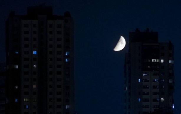 Foto - Ankara'da etkileyici görüntüler! Herkes telefonlarına sarıldı
