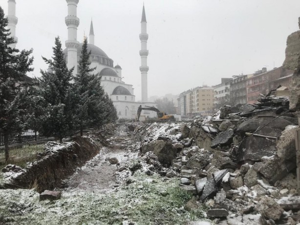 Foto - Ankara'da inşaat sırasında bulundu! Hemen götürüldü