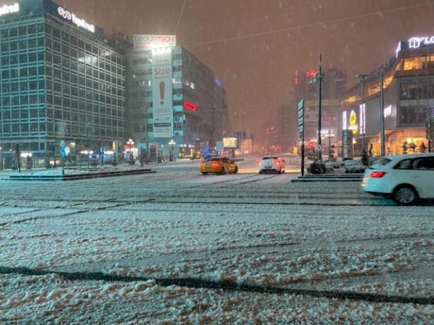 Foto - Ankara'da kar yağışı etkili oldu