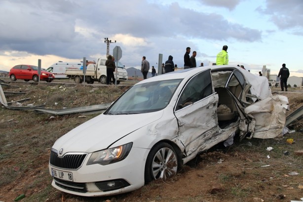 Foto - Ankara'da kaza: 7 kişi yaralandı