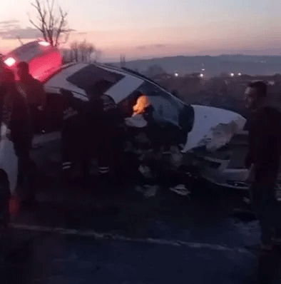Foto - Ankara'da korkunç kaza! Anne-baba öldü kızları yaralı