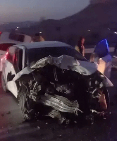 Foto - Ankara'da korkunç kaza! Anne-baba öldü kızları yaralı
