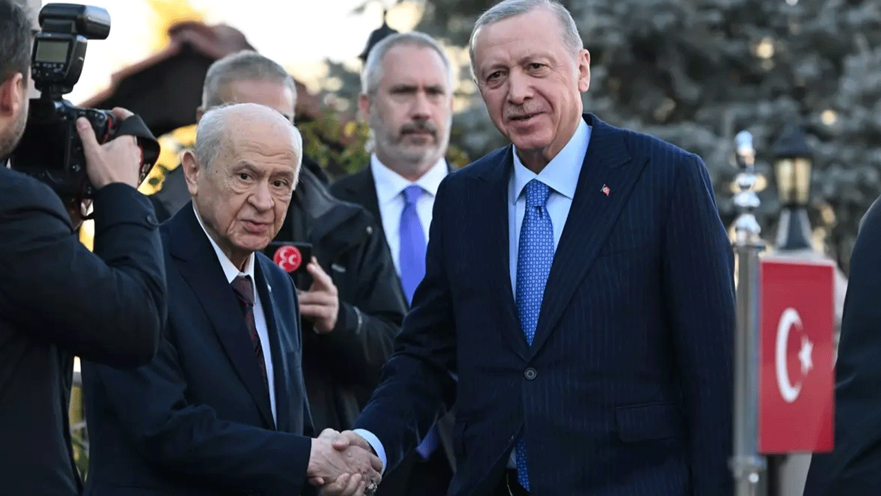 Ankara’da kritik zirve! Erdoğan ile Bahçeli bir araya geldi! Masadaki konular dikkat çekti