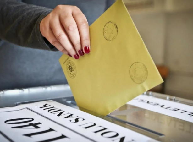 Foto - Ankara'da son seçim anketinin sonucu duyuruldu! Mansur Yavaş'ın oy oranı tam anlamıyla olay