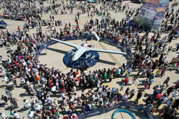 Foto - Ankara'da TEKNOFEST rüzgarı! Yerli çelik kanatlara büyük ilgi