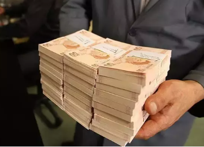 Foto - Ünlü yazar asgari ücrette ara zamma kimin sıcak bakmadığını açıkladı ve sitem etti: Kafam almıyor