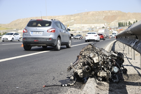 Foto - Ankara'da zincirleme kaza: Çok sayıda yaralı var