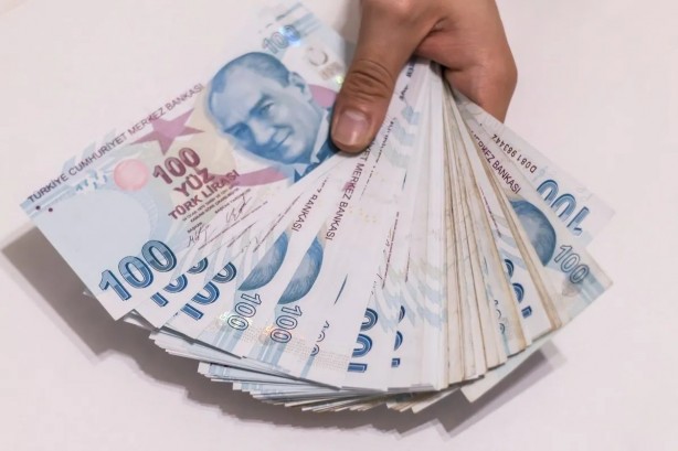 Foto - Ankara'da her şeyden haberi olan isim 'bunu hak ediyorlar' diyerek emekli maaşlarına yapılacak zammı açıkladı