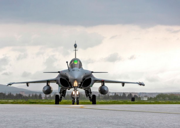 Foto - Ankara'ya verilmeyen F-35'ler o ülkeye veriliyor! Resmen duyuruldu... Türkiye'ye karşı kullanacaklar