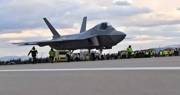 Foto - Anlaşma yapıldı! Türkiye o ülkeyle Milli Muharip Uçak üretecek