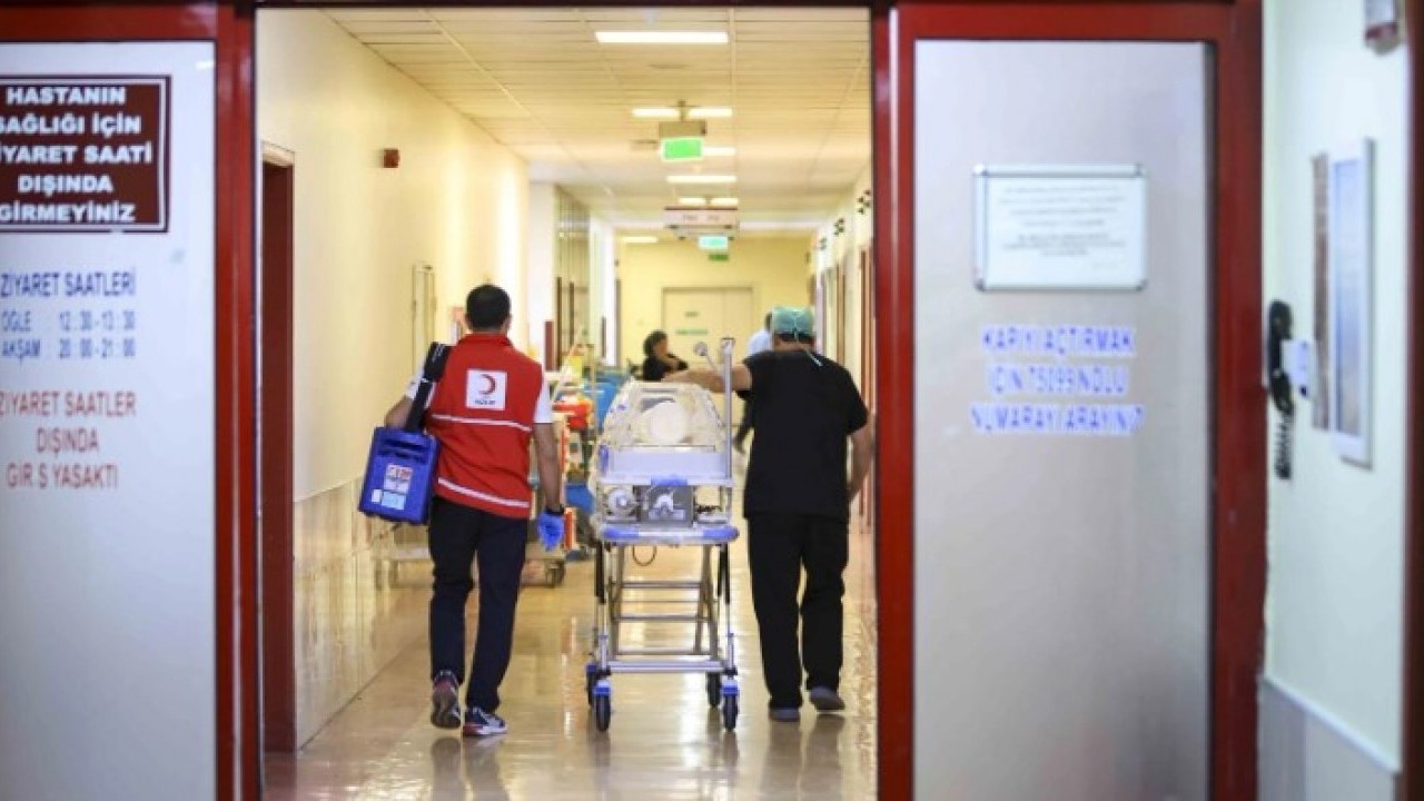 Foto - Anne ve bebeğin hayatı kurtarıldı! İspanya'dan gelen 'altın kan' mucizesi