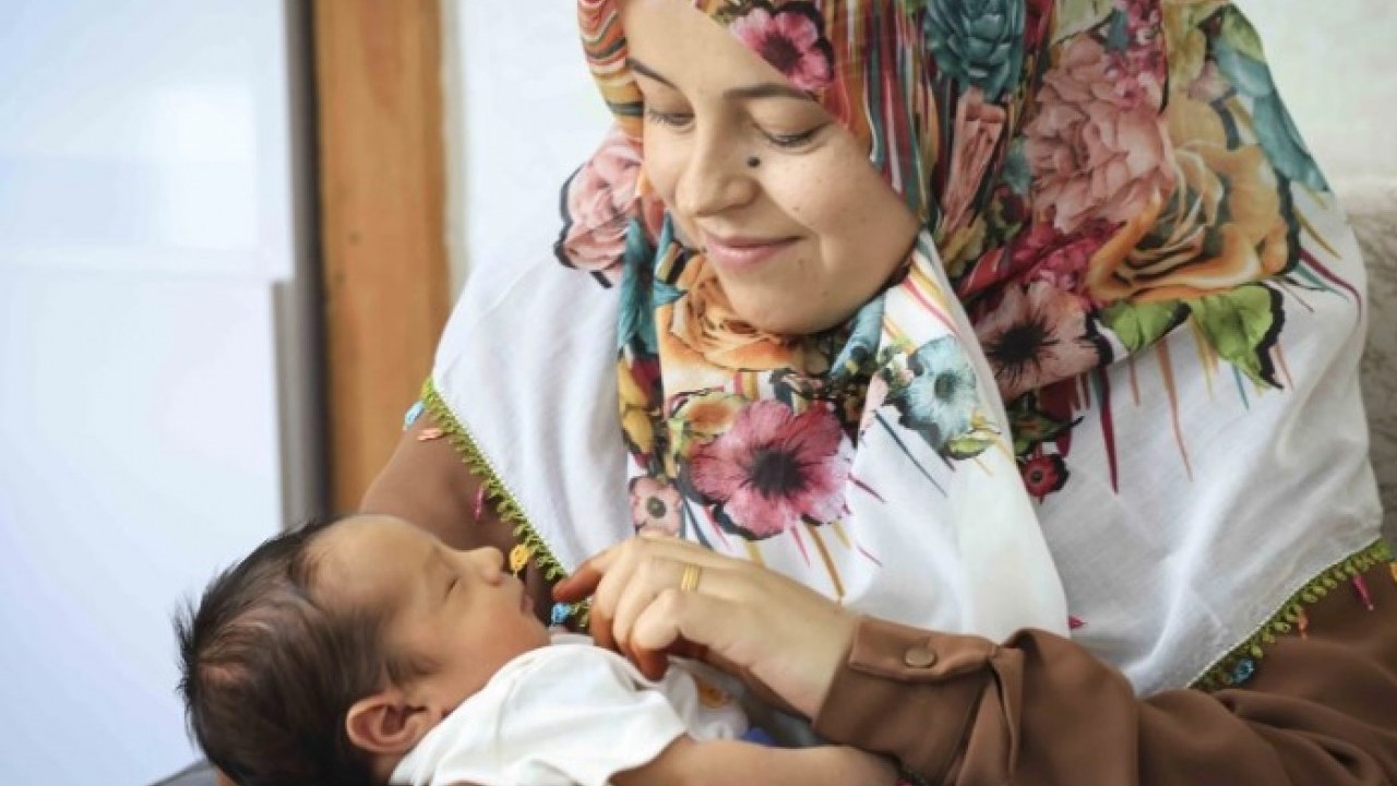 Foto - Anne ve bebeğin hayatı kurtarıldı! İspanya'dan gelen 'altın kan' mucizesi