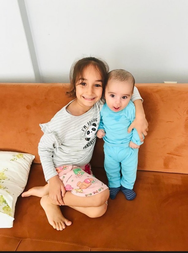 Foto - Anne ve iki küçük çocuğunun cansız bedeni birbirine sarılı halde bulundu!