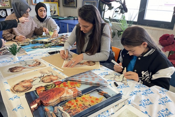 Foto - Anneler ve çocuklarının tatlı telaşı! Hiç durmuyorlar...