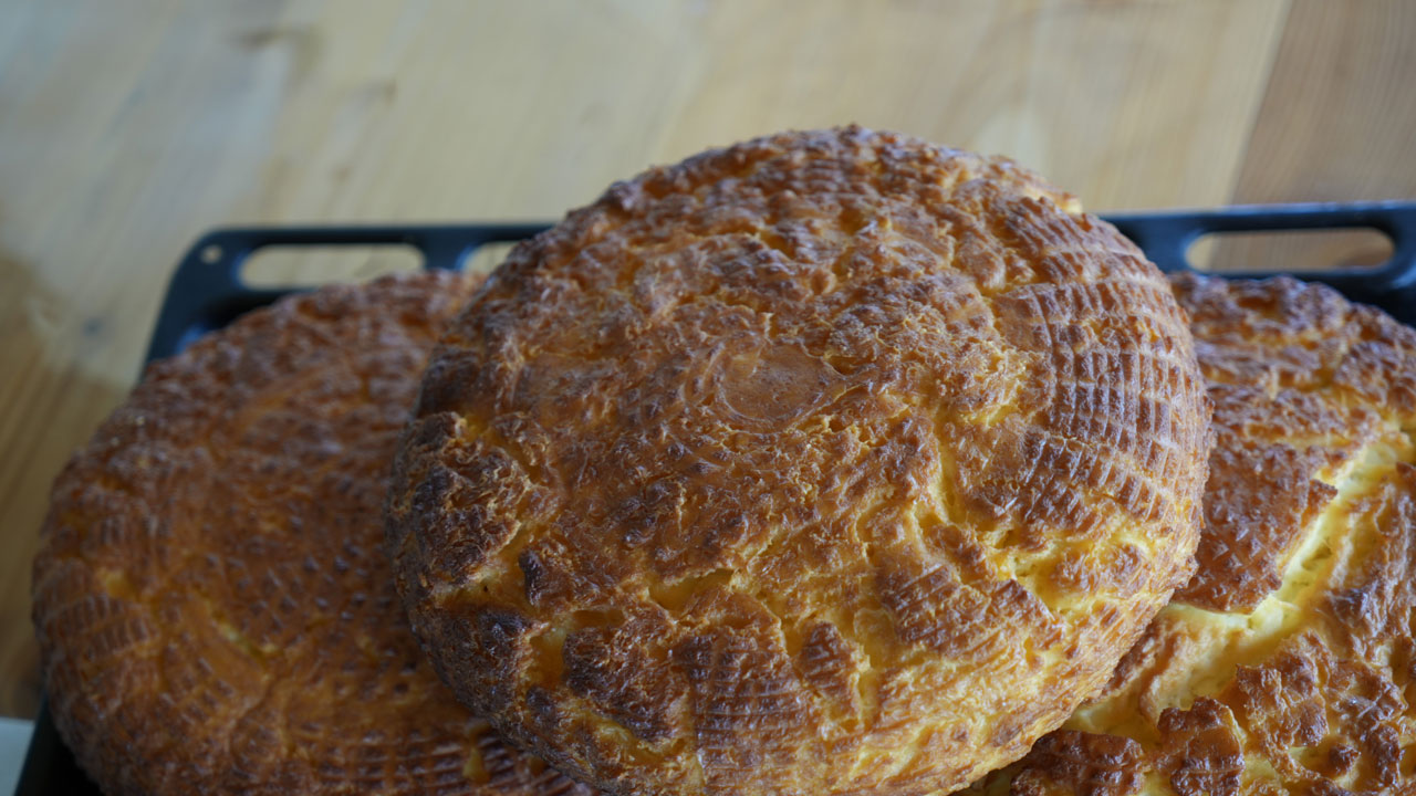 Foto - Annesinden öğrendi geleneği sürdürüyor! Putin’e özel peynir daveti