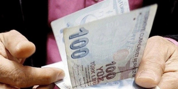 Foto - Anneye fitre verilir mi? Anneye fitre geçer mi?