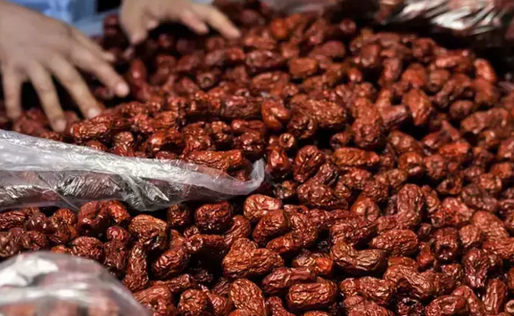 Foto - Antalya, Mersin ve Adana'da yok satıyor! Değerini Çinliler biliyor: Bardak bardak içen mum gibi eriyor! İlgili bilgiler