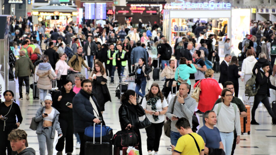 Antalya'da 2023 yılında turist sayısı 4 ayda rekor kırdı