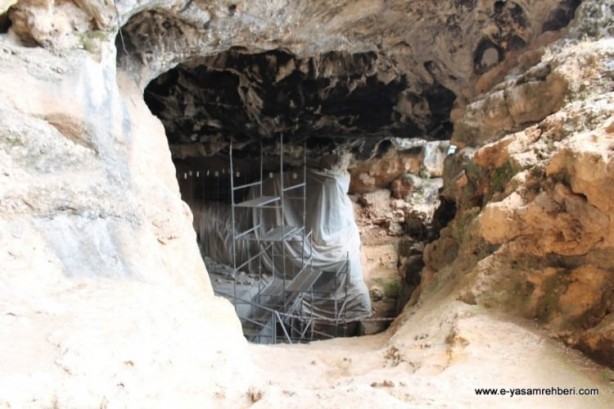 Foto - Antalya'da 500 bin yıllık mağaradan "cımbız"la tarih ayıklıyorlar