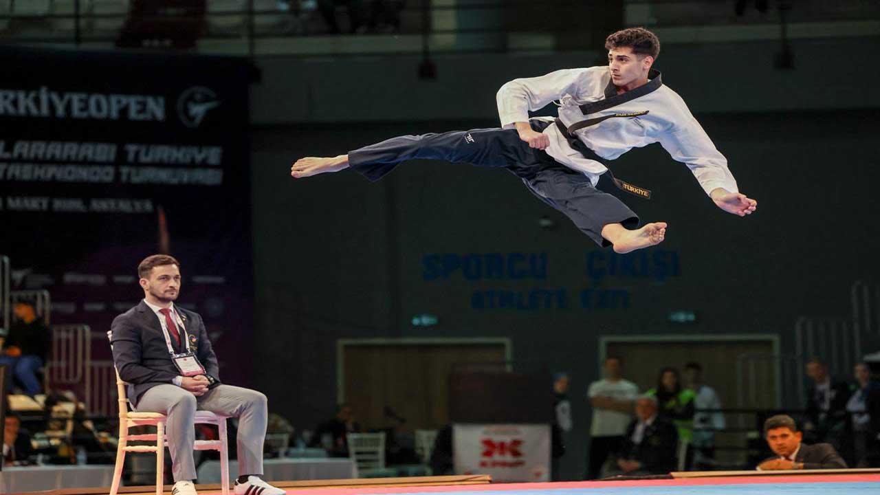 Antalya'da ay yıldız rüzgarı! Milli sporcularımız 116 madalya ile gövde gösterisi yaptı!