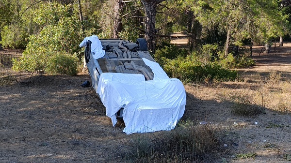 Foto - Antalya'da bir garip trafik kazası