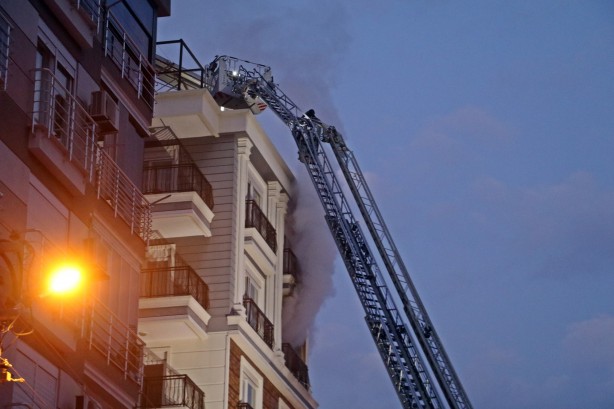 Foto - Antalya'da facia! Tartışma yaşanan evde yangın çıktı: 2 ölü