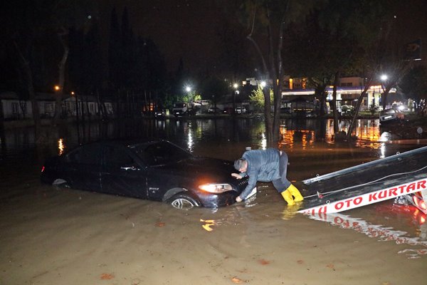 Foto - Antalya'da felaket! Zor anlar yaşattı