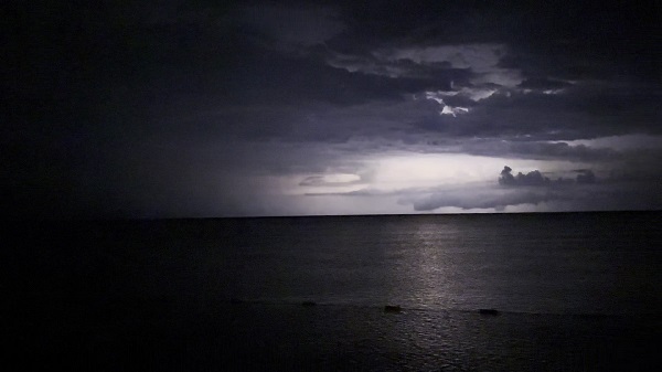 Foto - Antalya'da gece şimşeklerle aydınlandı
